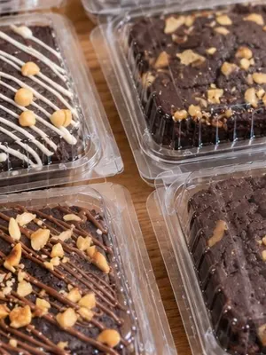 Wheat brownies packed in clear boxes